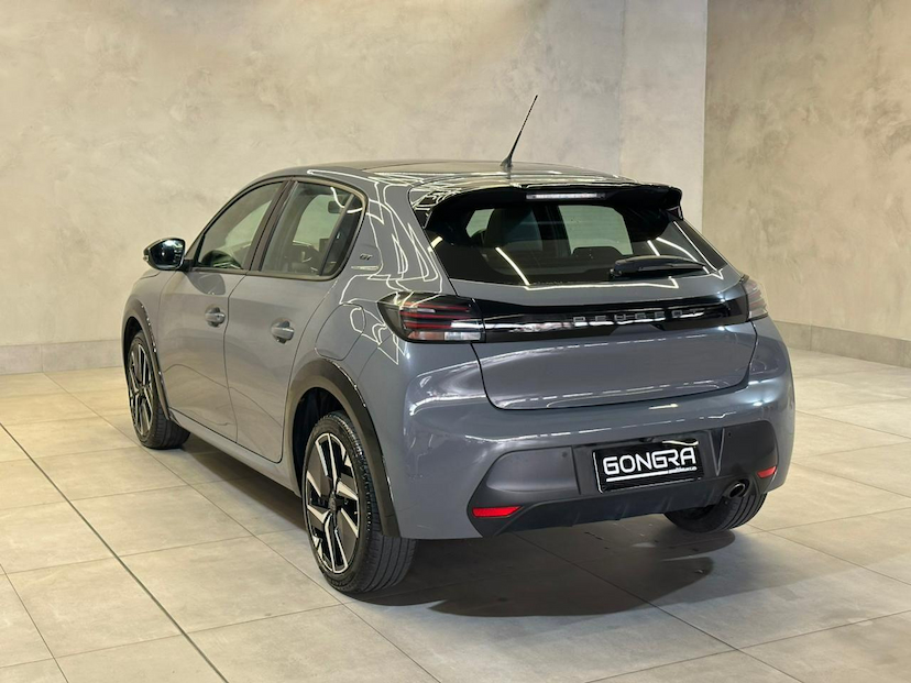 Foto do veículo PEUGEOT 208  GT 1.0 TURBO FLEX 5P AUT. 2025 6.323 KM 116.900,00