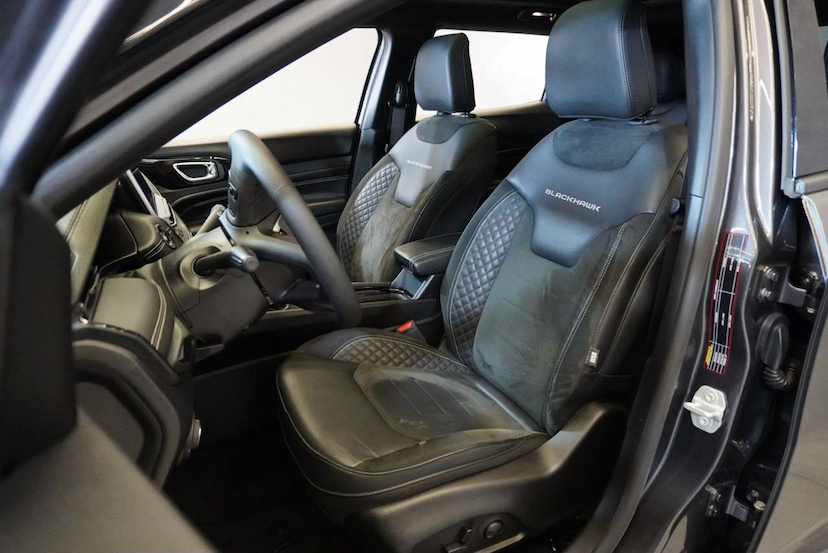 Foto do veículo JEEP COMPASS  BLACK HURRICANE 2.0 4X4 TB AUT 2025 17.755 KM 204.900,00