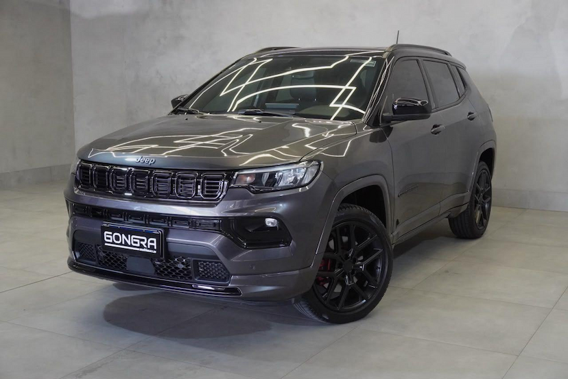 Foto do veículo JEEP COMPASS  BLACK HURRICANE 2.0 4X4 TB AUT 2025 17.755 KM 204.900,00