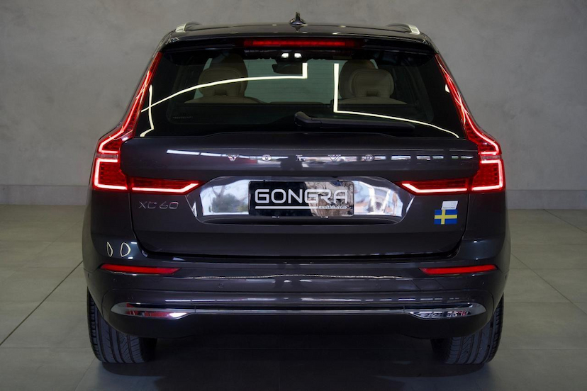 Foto do veículo VOLVO XC60 XC 60 T-8 ULTIMATE 2.0 AWD (HIBRIDO) 2024 36.931 KM 299.900,00