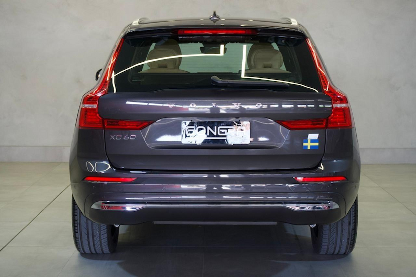 Foto do veículo VOLVO XC60 XC 60 T-8 ULTIMATE 2.0 AWD (HIBRIDO) 2024 36.931 KM 299.900,00