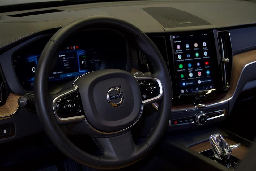 Foto do veículo VOLVO XC60 XC 60 T-8 ULTIMATE 2.0 AWD (HIBRIDO) 2024 36.931 KM 299.900,00