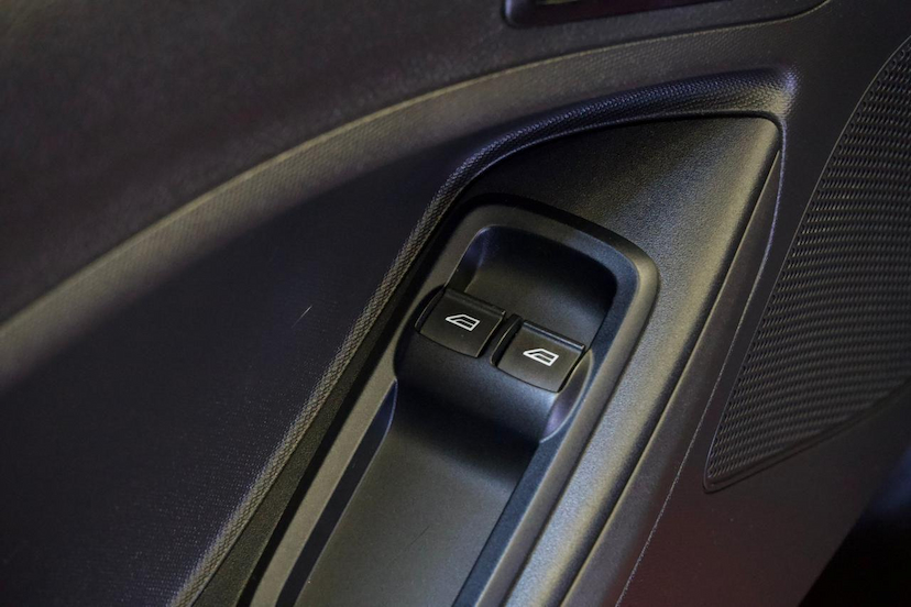 Foto do veículo FORD KA  SE 1.0 HA C 2020 98.742 KM 49.900,00