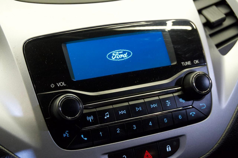 Foto do veículo FORD KA  SE 1.0 HA C 2020 98.742 KM 49.900,00