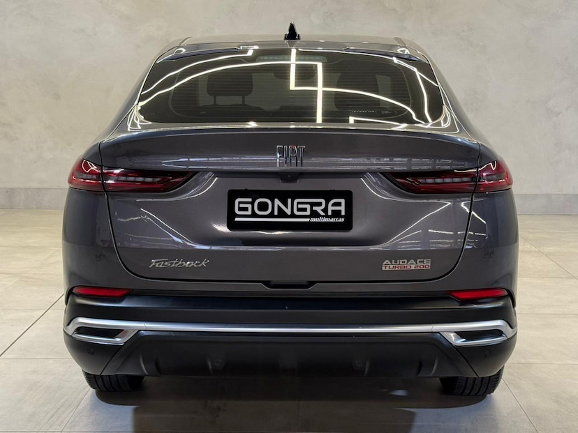 Foto do veículo FIAT FASTBACK  AUDACE 2023 52.151 KM 103.900,00