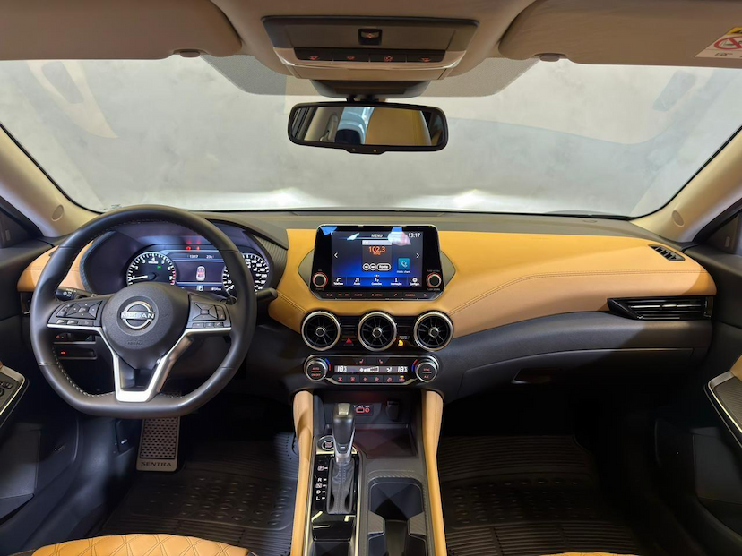 Foto do veículo NISSAN SENTRA  EXCLUSIVE INT. PREMIUM 2.0 16V AUT. 2026 7.164 KM 165.900,00