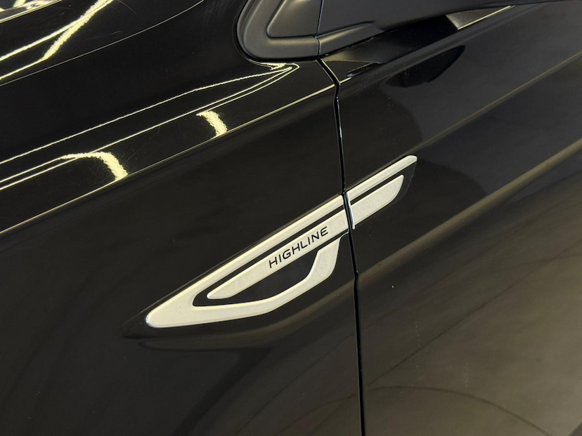 Foto do veículo VOLKSWAGEN NIVUS  HIGHLINE 1.0 200 TSI FLEX AUT. 2021 58.600 KM 104.900,00