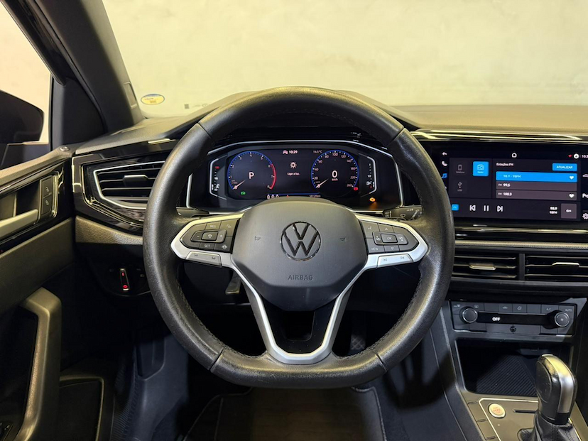 Foto do veículo VOLKSWAGEN NIVUS  HIGHLINE 1.0 200 TSI FLEX AUT. 2021 58.600 KM 104.900,00
