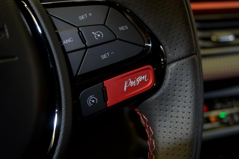 Foto do veículo FIAT FASTBACK  ABARTH 270 2025 8.445 KM 144.900,00