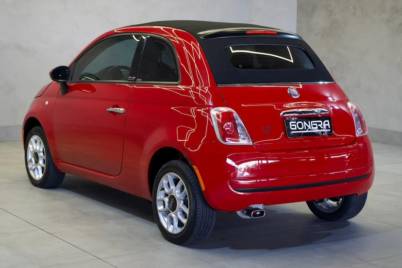 Foto do veículo FIAT 500  CABRIO DUAL 2014 61.472 KM 69.900,00