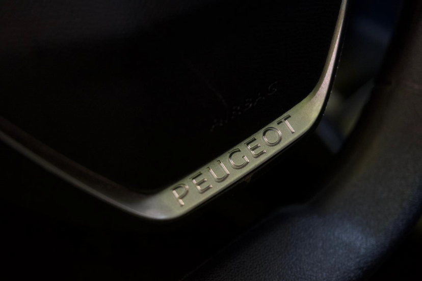 Foto do veículo PEUGEOT 208  STYLE 1.0 FLEX 6V 5P MEC 2024 22.274 KM 81.900,00