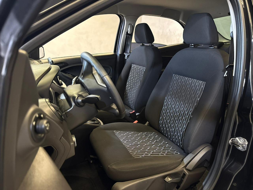 Foto do veículo FORD KA  1.5 SE PLUS 12V FLEX 5P AUT. 2021 85.354 KM 63.900,00