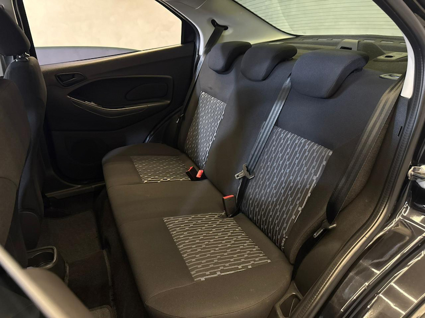Foto do veículo FORD KA  1.5 SE PLUS 12V FLEX 5P AUT. 2021 85.354 KM 63.900,00