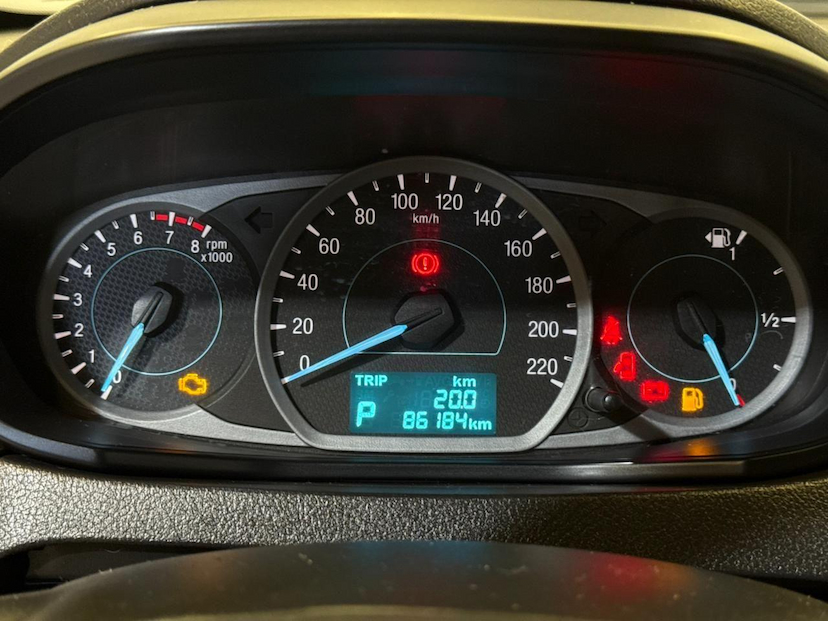 Foto do veículo FORD KA  1.5 SE PLUS 12V FLEX 5P AUT. 2021 85.354 KM 63.900,00