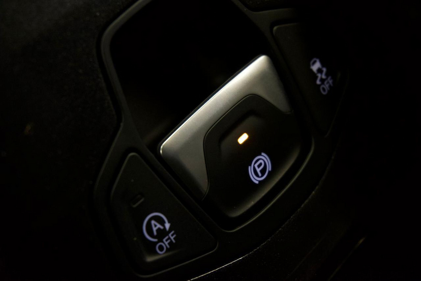 Foto do veículo JEEP RENEGADE  LGTD T270 2025 12.854 KM 124.900,00