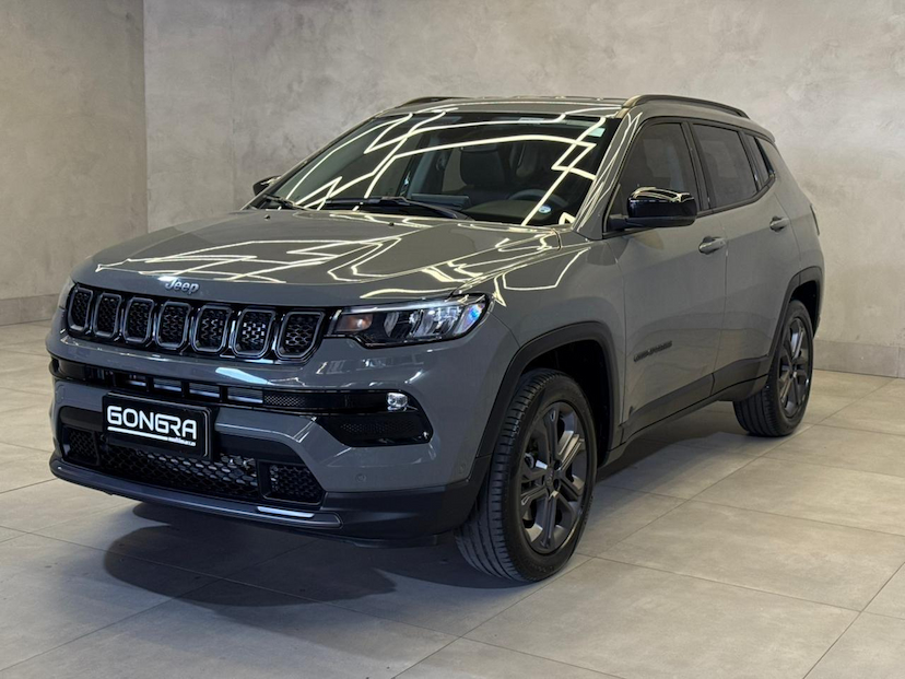 Foto do veículo JEEP COMPASS  LONG. T270 1.3 TB 4X2 FLEX AUT. 2023 15.018 KM 129.900,00