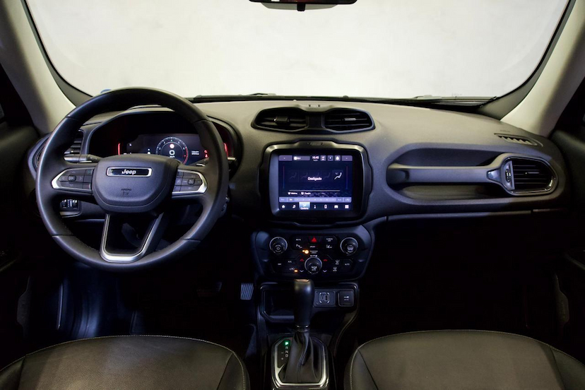Foto do veículo JEEP RENEGADE  LONGITUDE T270 1.3 TB 4X2 FLEX AUT 2024 57.340 KM 108.900,00