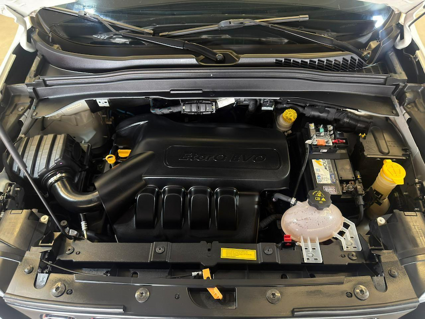 Foto do veículo JEEP RENEGADE  SPORT 1.8 FLEX AUT 2017 124.350 KM 65.900,00