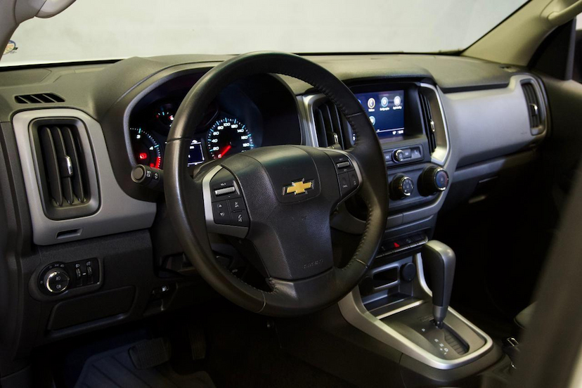 Foto do veículo CHEVROLET S10  LT DD4A 2023 24.700 KM 175.900,00