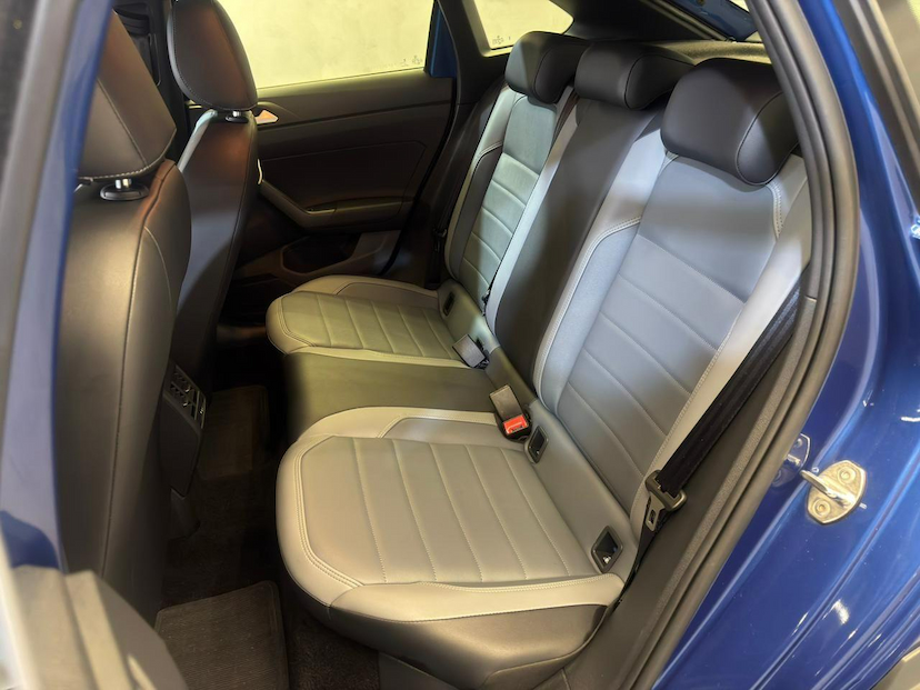 Foto do veículo VOLKSWAGEN NIVUS  HIGHLINE 1.0 200 TSI FLEX AUT. 2024 56.970 KM 116.900,00