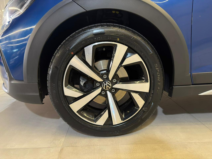 Foto do veículo VOLKSWAGEN NIVUS  HIGHLINE 1.0 200 TSI FLEX AUT. 2024 56.970 KM 116.900,00