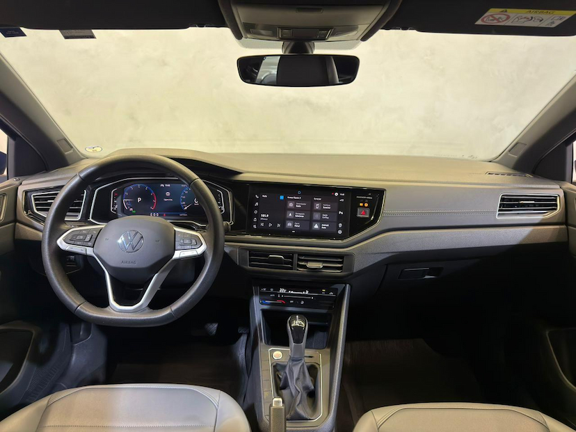 Foto do veículo VOLKSWAGEN NIVUS  HIGHLINE 1.0 200 TSI FLEX AUT. 2024 56.970 KM 116.900,00