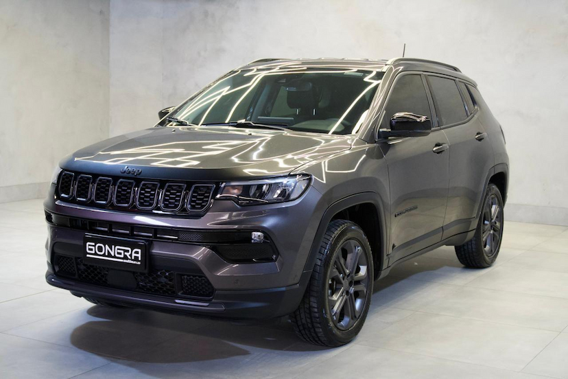 Foto do veículo JEEP COMPASS  LON NIG, EAGLE 1.3 4X2 FLEX AUT. 2025 17.840 KM 156.900,00