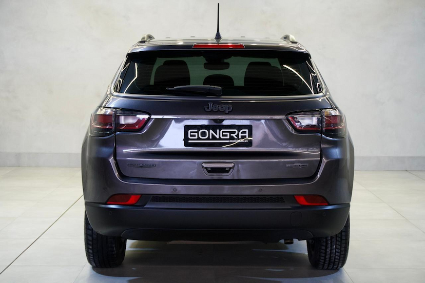 Foto do veículo JEEP COMPASS  LON NIG, EAGLE 1.3 4X2 FLEX AUT. 2025 17.840 KM 156.900,00