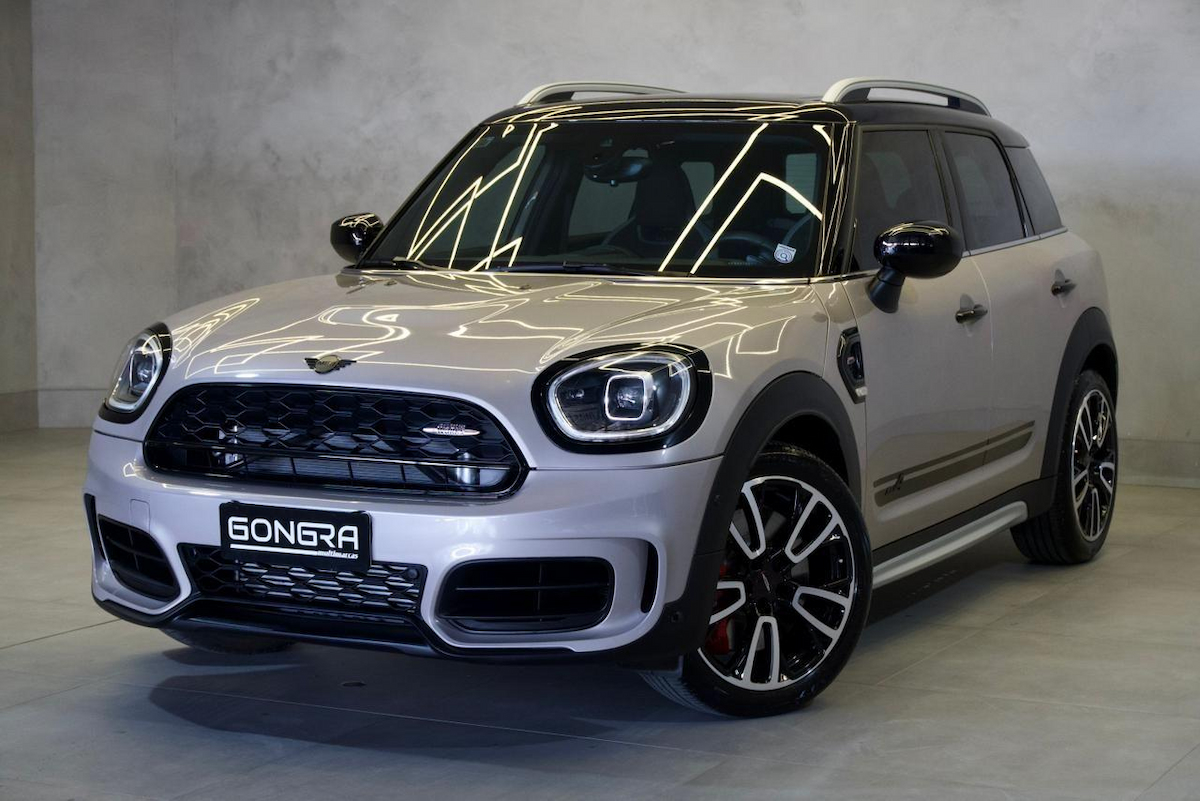 Foto do veículo MINI JOHN COOPER WORKS COUNTRYMAN JCW 2023/2024 7.140 KM R$ 269.900,00