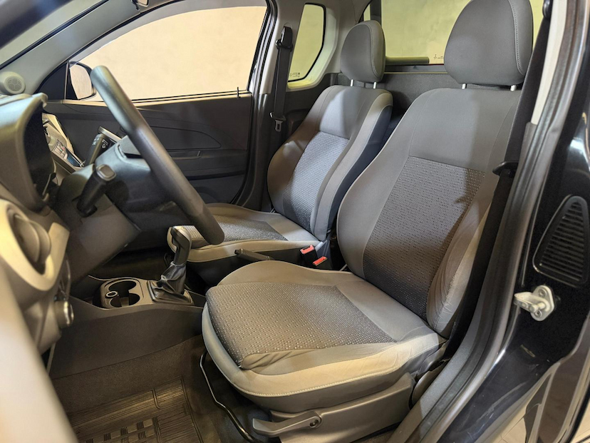 Foto do veículo CHEVROLET MONTANA  LS2 2020 117.000 KM 59.900,00