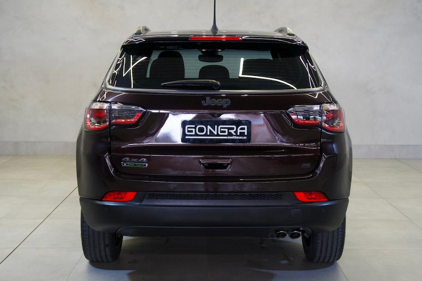 Foto do veículo JEEP COMPASS  LIMITED S 2021 81.250 KM 126.900,00