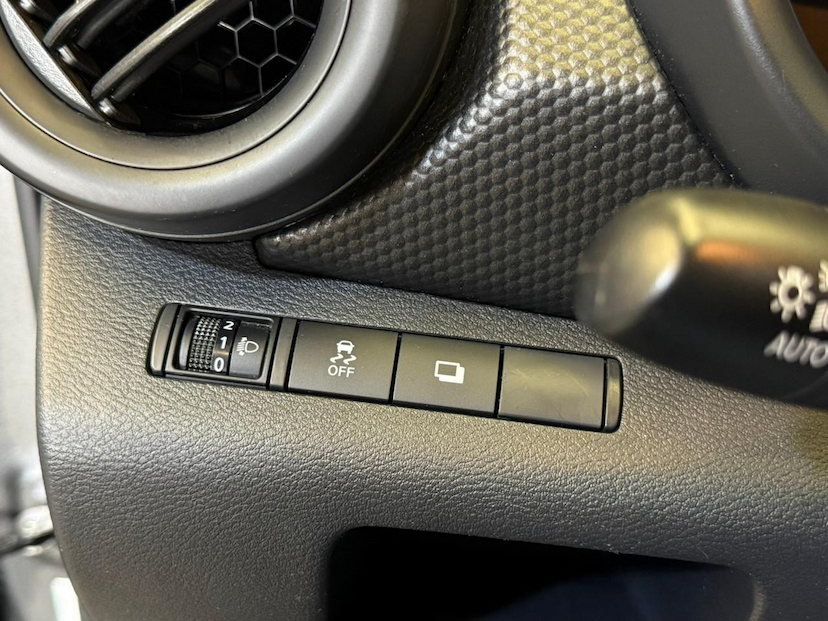 Foto do veículo NISSAN KICKS  PLAY SENSE 1.6 16V FLEX AUT. 2025 17.448 KM 109.900,00