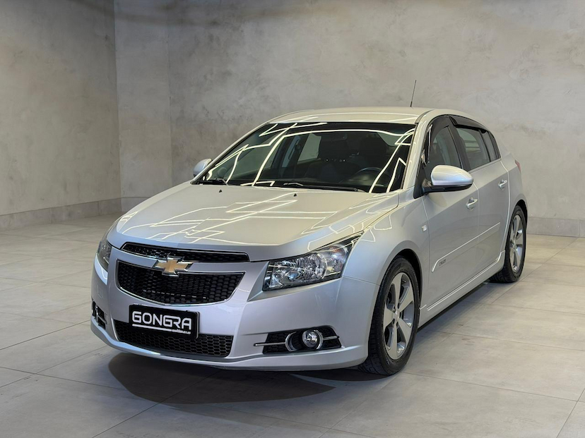 Foto do veículo CHEVROLET CRUZE  1.8 LT 16V FLEX 4P MANUAL 2014 121.499 KM 60.900,00