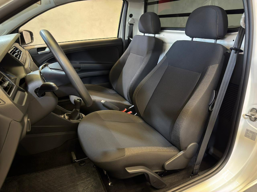 Foto do veículo VOLKSWAGEN SAVEIRO  ROBUST 1.6 TOTAL FLEX 16V 2025 1.718 KM 86.900,00