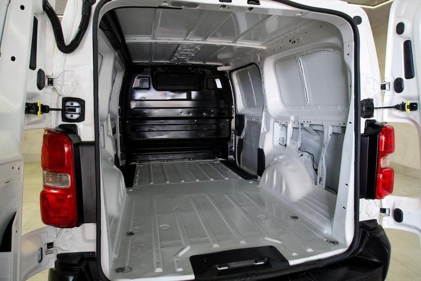 Foto do veículo FIAT SCUDO  CARGO 1.5 16V TURBO DIESEL 2024 39.435 KM 156.900,00