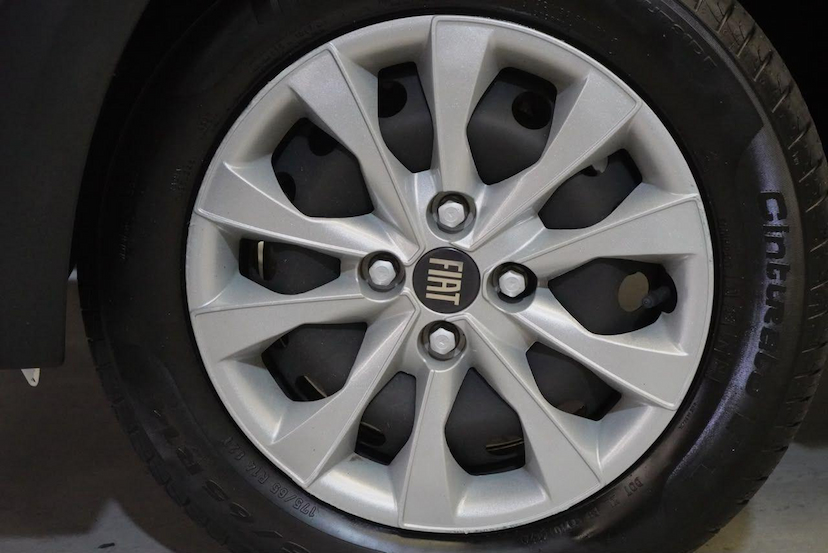 Foto do veículo FIAT MOBI  LIKE 2025 27.781 KM 58.900,00