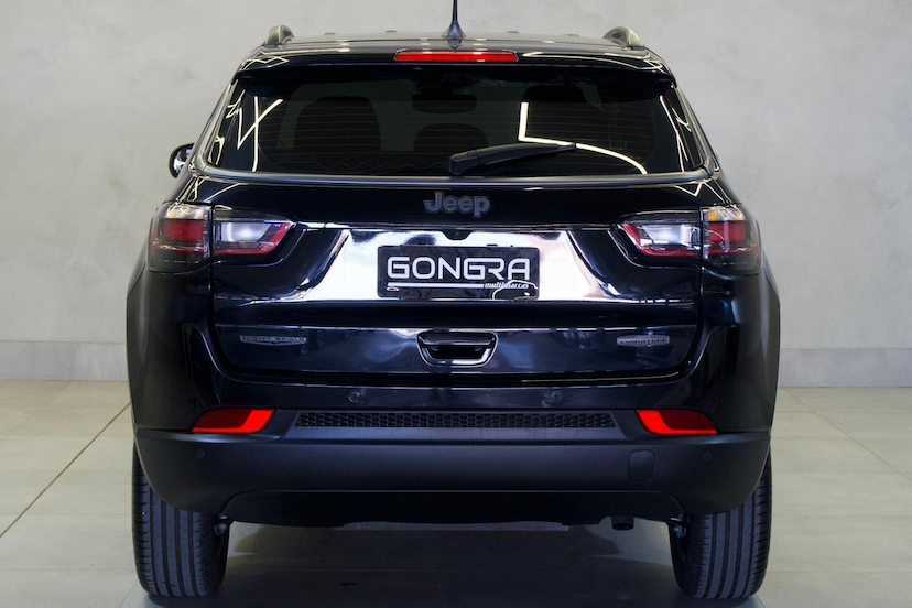 Foto do veículo JEEP COMPASS  LONG. NIG. EAGLE 1.3 4X2 FLEX AUT. 2025 5.343 KM 162.900,00