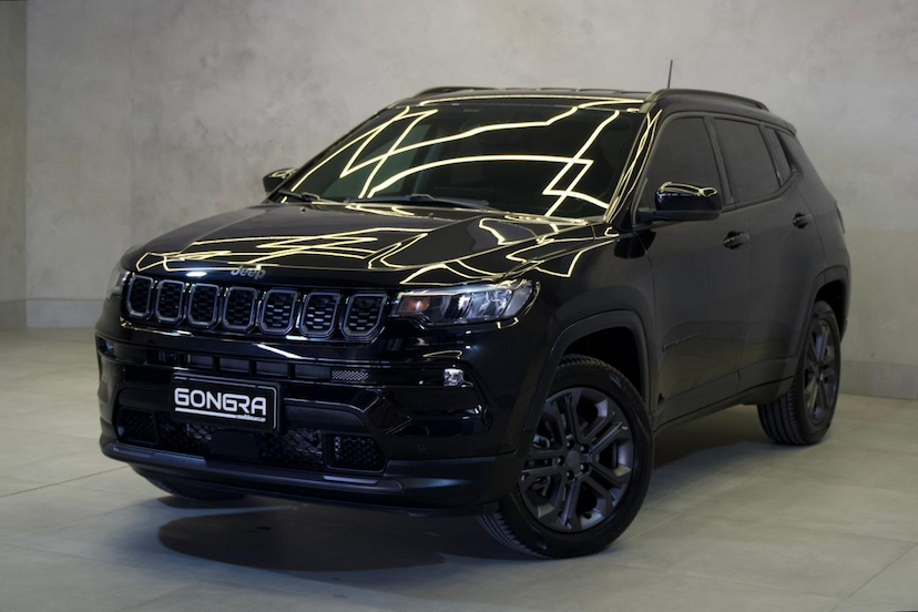 Foto do veículo JEEP COMPASS  LONG. NIG. EAGLE 1.3 4X2 FLEX AUT. 2025 5.343 KM 162.900,00