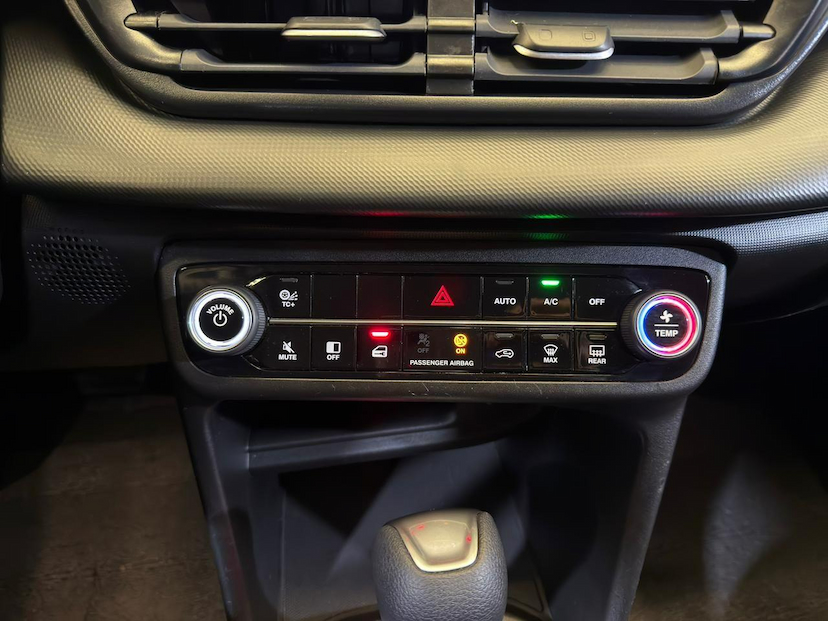 Foto do veículo FIAT PULSE  DRIVE 1.3 8V FLEX AUT. 2025 27.170 KM 97.900,00