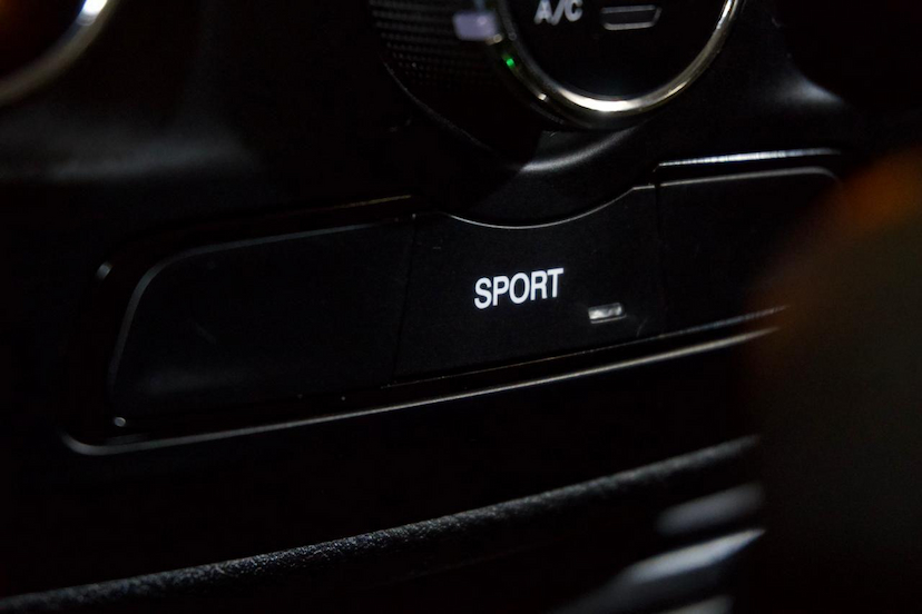 Foto do veículo JEEP RENEGADE  SPORT T270 1.3 TB 4X2 FLEX AUT. 2022 74.618 KM 92.900,00
