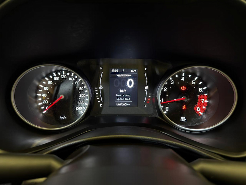 Foto do veículo FIAT TORO  FREEDOM 1.8 16V FLEX AUT 2021 68.980 KM 98.900,00