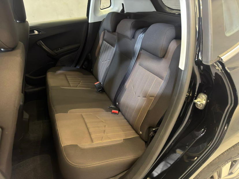 Foto do veículo PEUGEOT 2008  GRIFFE 1.6 FLEX 16V 5P AUT 2018 55.500 KM 66.900,00