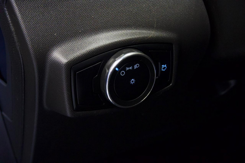 Foto do veículo FORD KA  SE 1.0 2020 102.644 KM 49.900,00