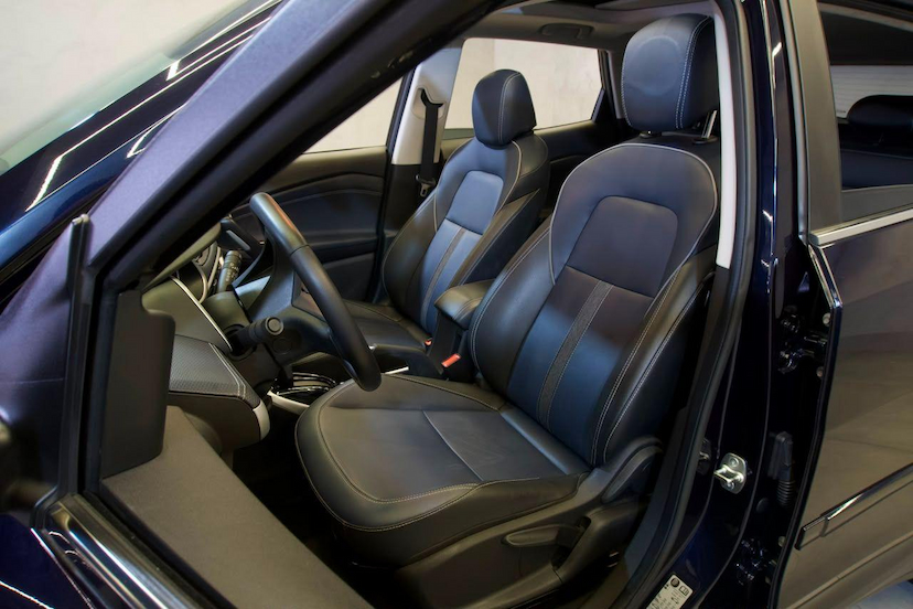 Foto do veículo CHEVROLET TRACKER  12T A PR 2023 56.000 KM 109.900,00