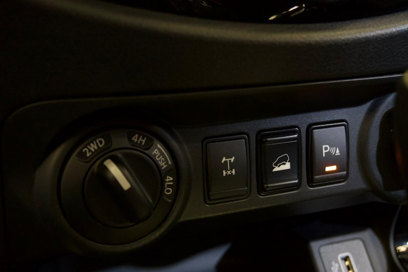 Foto do veículo NISSAN FRONTIER  PRO4X 2023 72.019 KM 198.900,00