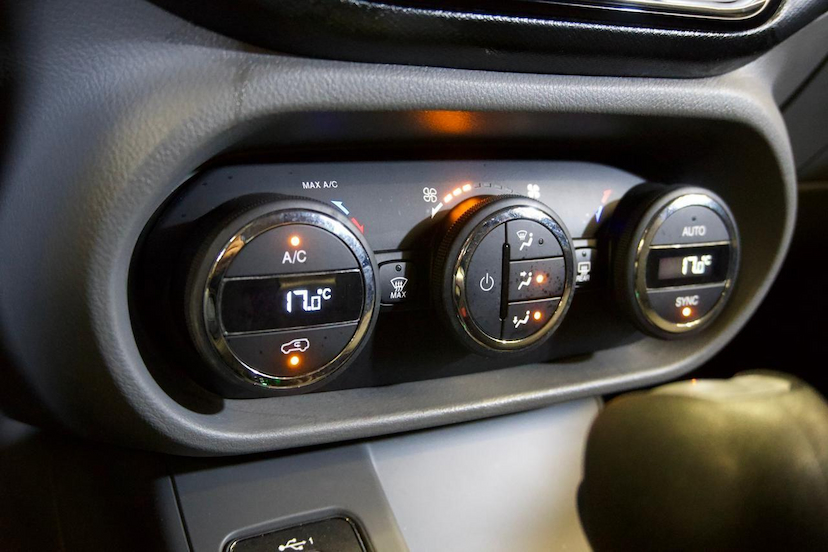 Foto do veículo FIAT TORO  VOLCANO AT9 D4 2020 14.424 KM 114.900,00