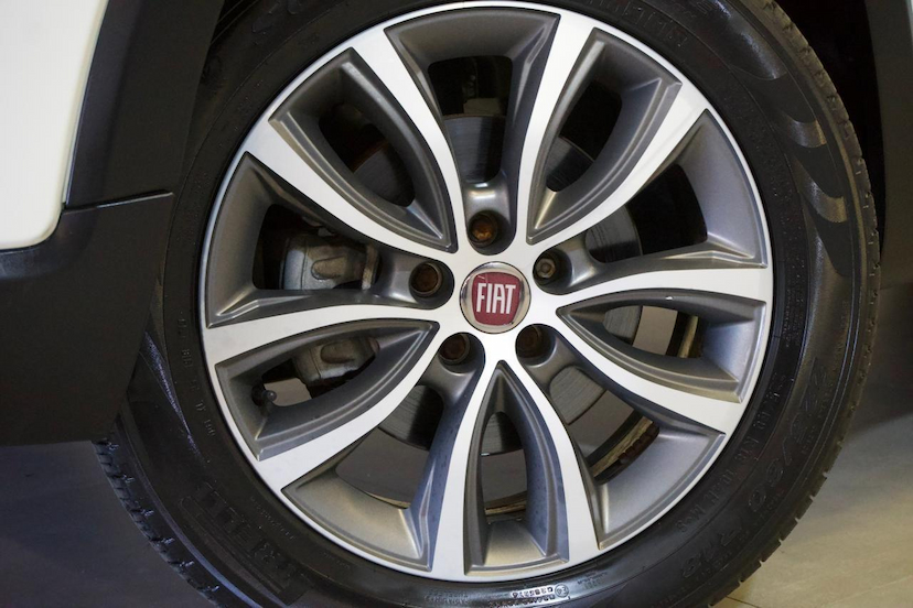 Foto do veículo FIAT TORO  VOLCANO AT9 D4 2020 14.424 KM 114.900,00