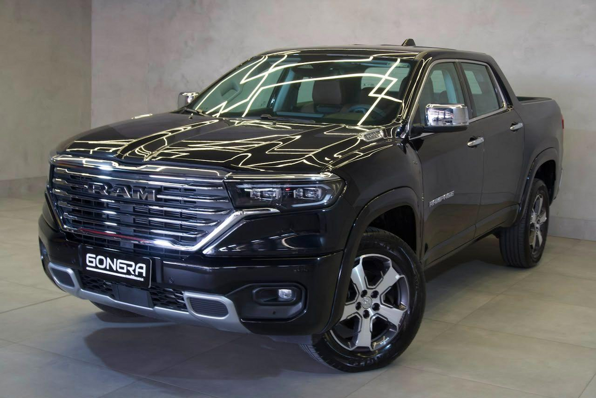 Foto do veículo RAM RAMPAGE  LARAMIE 2.0 TB CD 4X4 Die. Aut. 2024/2024 19.837 KM R$ 194.900,00