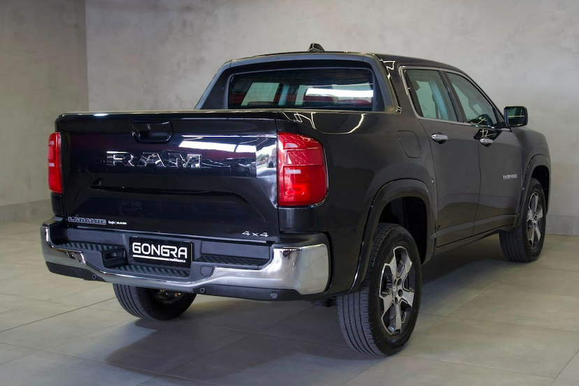 Foto do veículo RAM RAMPAGE  LARAMIE 2.0 TB CD 4X4 DIE. AUT. 2024 19.837 KM 194.900,00