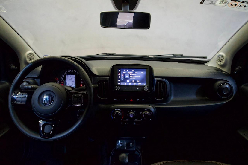 Foto do veículo FIAT MOBI  TREKKING MT 2025 4.035 KM 68.900,00